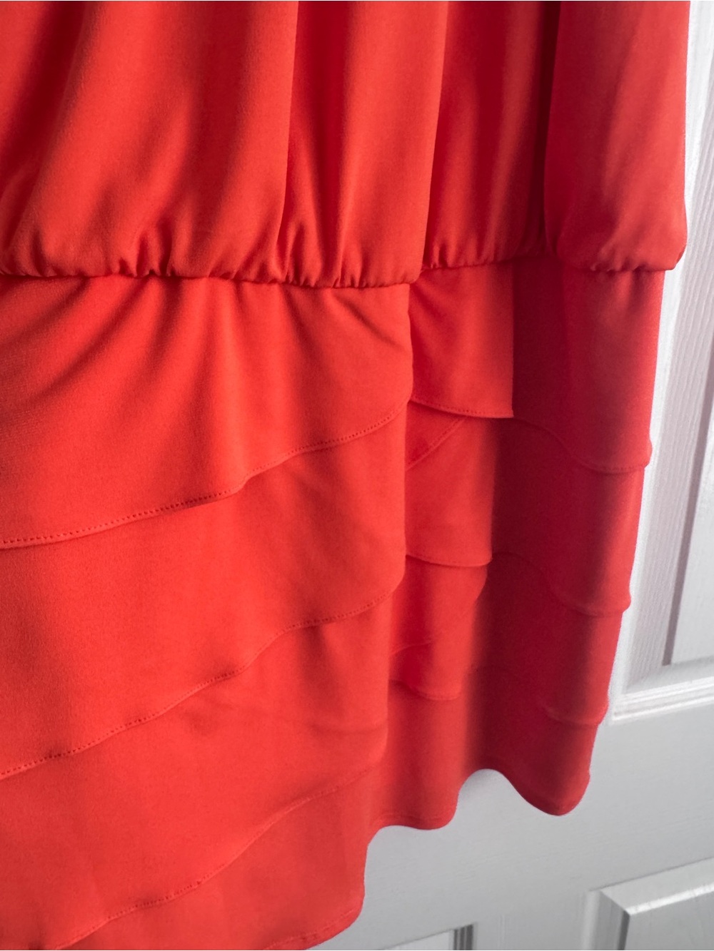 Cache Coral Orange Halter Dress Size 4 Gold Chain Neck Tiered Ruffle Cocktail - Picture 8 of 16